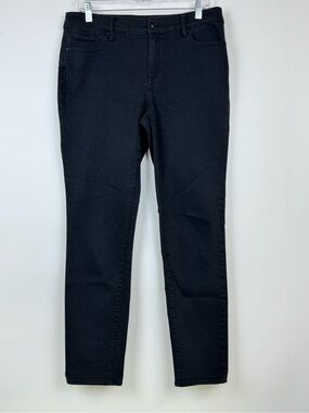 chic Black Skinny Stretch Jeans